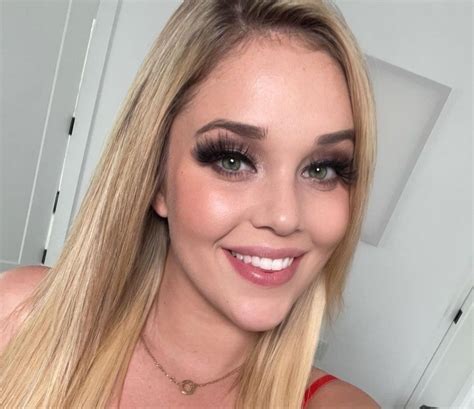 kali roses weight|All About Kali Roses – Bio, Age, Height, Body Stats, Net Worth